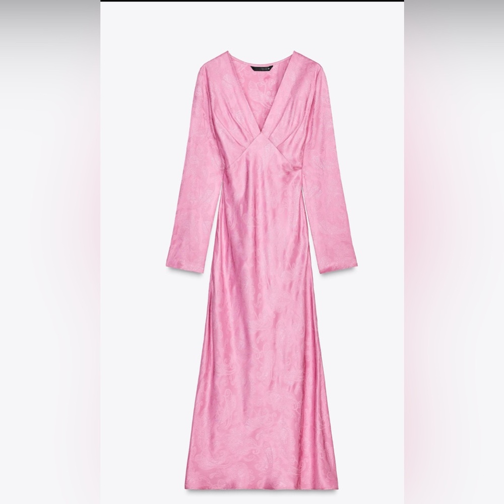 Elegant Pink Long Sleeve Dress - Picture 5 of 5